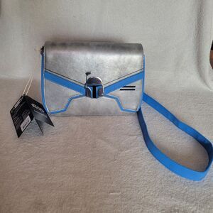 Loungefly Star Wars Cross Body Bag Purse Jango Fett Chain Strap Silver Blue NWT